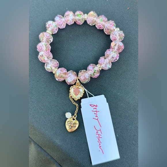 NWT Betsey Johnson pink and gold glass bead stretch bracelet - Picture 2 of 4